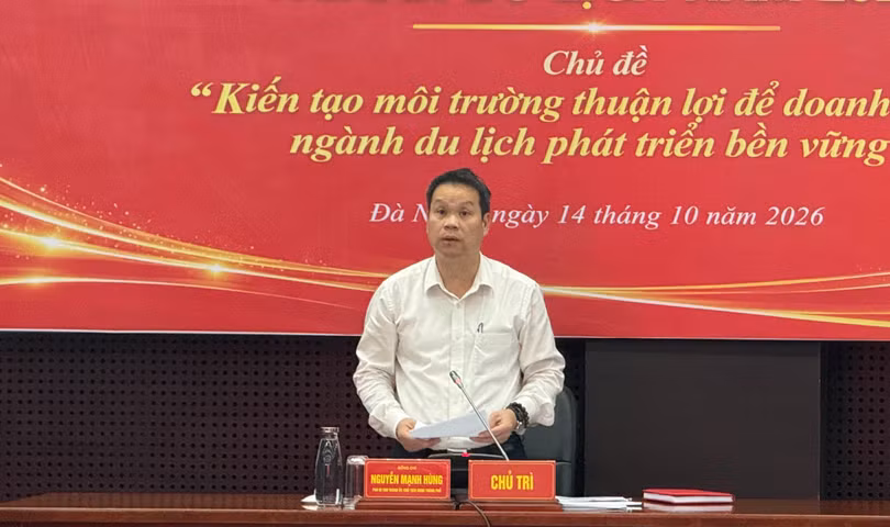 Chủ tịch UBND TP Đà Nẵng Nguyễn Mạnh Hùng phát biểu tại hội nghị đối thoại. Ảnh XM.