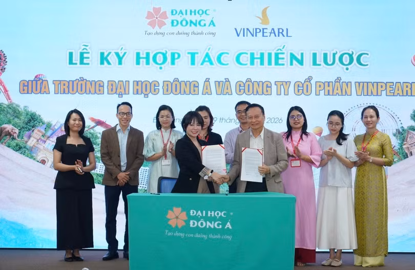 Đại học Đông Á và Công ty CP Vinpearl tại lễ ký kết thỏa thuận hợp tác chiến lược toàn diện giai đoạn 2026-2029.