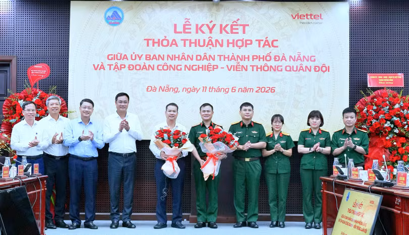 Lễ ký kết hợp tác về tạo đột phá phát triển khoa học, công nghệ, đổi mới sáng tạo và chuyển đổi số giai đoạn 2026-2030 giữa Đà Nẵng và Viettel diễn ra chiều 11/6. Ảnh Bảo Trân.