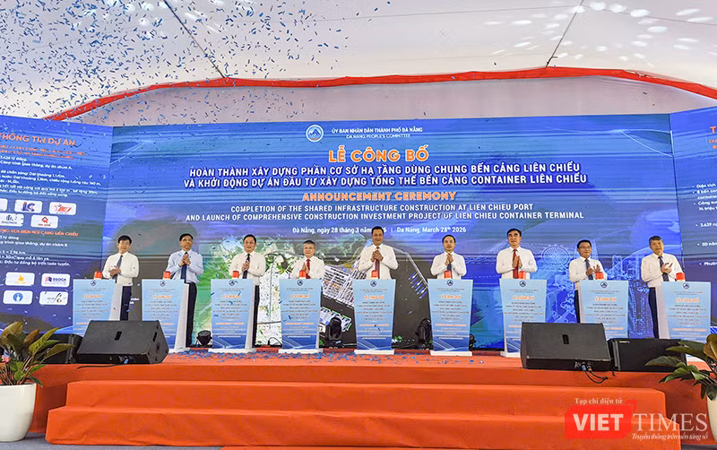 vt-cang-lien-chieu-1.png