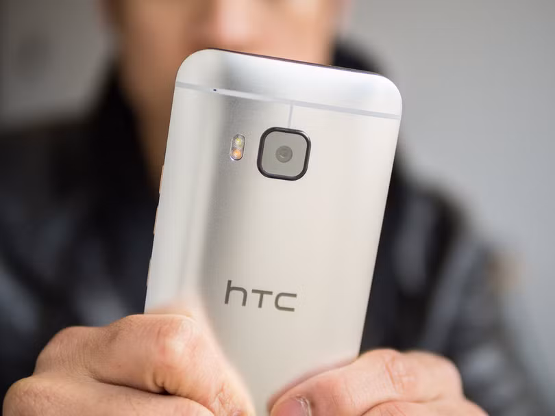 Bao giờ HTC tìm thấy ánh sáng cuối đường hầm? (ảnh: Phone Arena) Bao giờ HTC tìm thấy ánh sáng cuối đường hầm? (ảnh: Phone Arena)