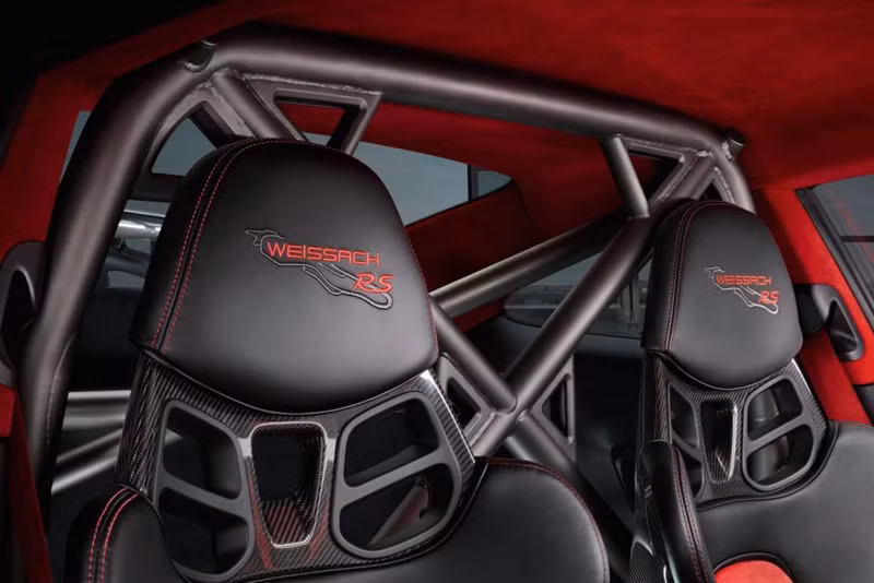 vi sao lai co nhieu sieu xe porsche 911 gt2 rs duoc rao ban den vay