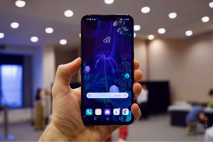 ảnh: Phone Arena ảnh: Phone Arena