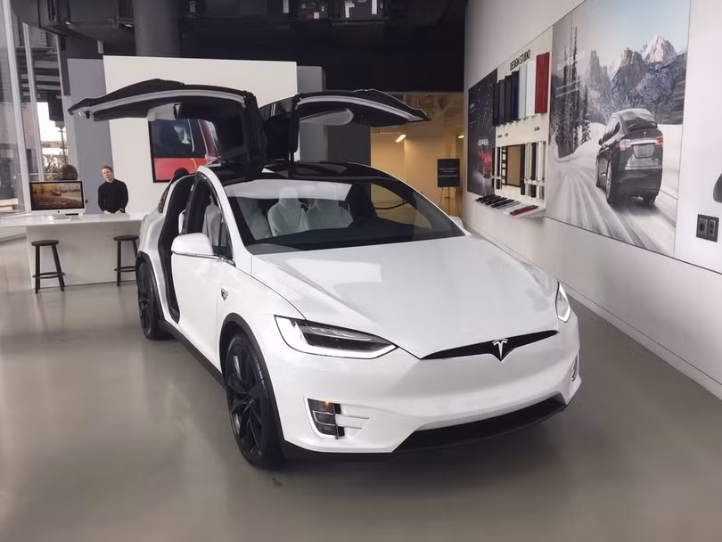 (ảnh Business Insider)