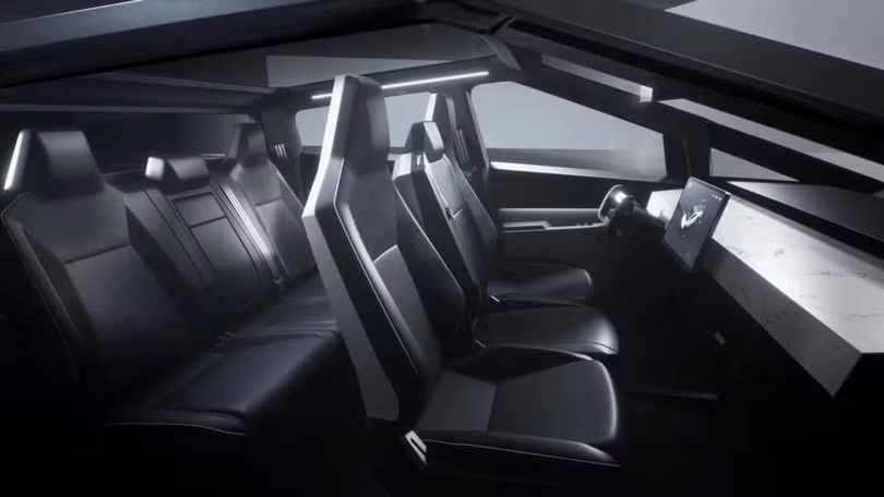 Không chỉ sở hữu hình học góc nhọn bên ngoài, mà bên trong Tesla Cybertruck cũng đầy góc cạnh Không chỉ sở hữu hình học góc nhọn bên ngoài, mà bên trong Tesla Cybertruck cũng đầy góc cạnh
