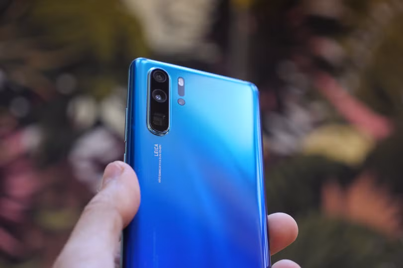 (ảnh: Phone Arena) (ảnh: Phone Arena)