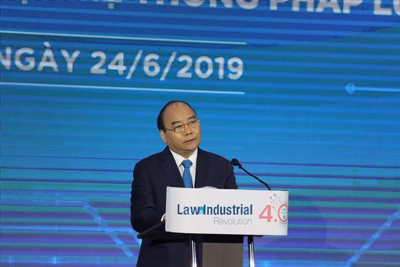 Thủ tướng Nguyễn Xuân Phúc phát biểu chỉ đạo hội thảo. Ảnh: báo Lao Động Thủ tướng Nguyễn Xuân Phúc phát biểu chỉ đạo hội thảo. Ảnh: báo Lao Động