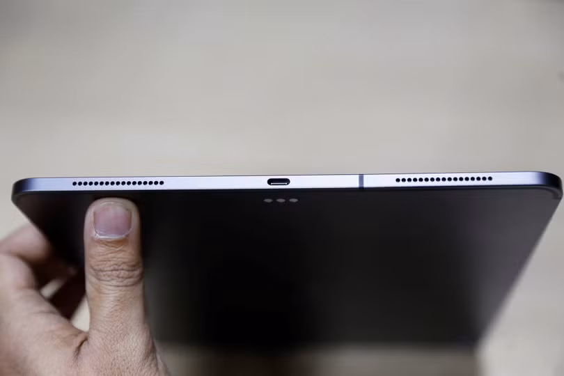 (ảnh: Phone Arena) (ảnh: Phone Arena)