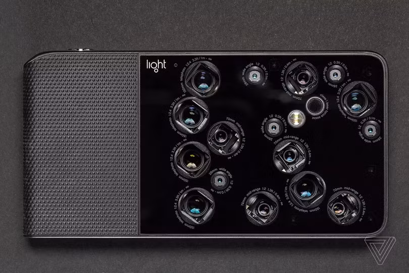 Máy ảnh L16 với 16 camera (ảnh: The Verge) Máy ảnh L16 với 16 camera (ảnh: The Verge)