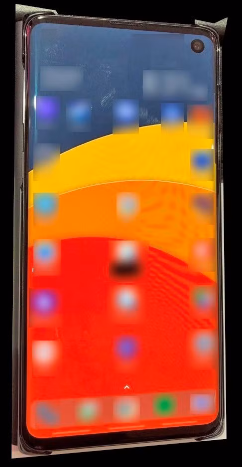 Xuất hiện hình ảnh thực tế của Samsung Galaxy S10 ảnh 1