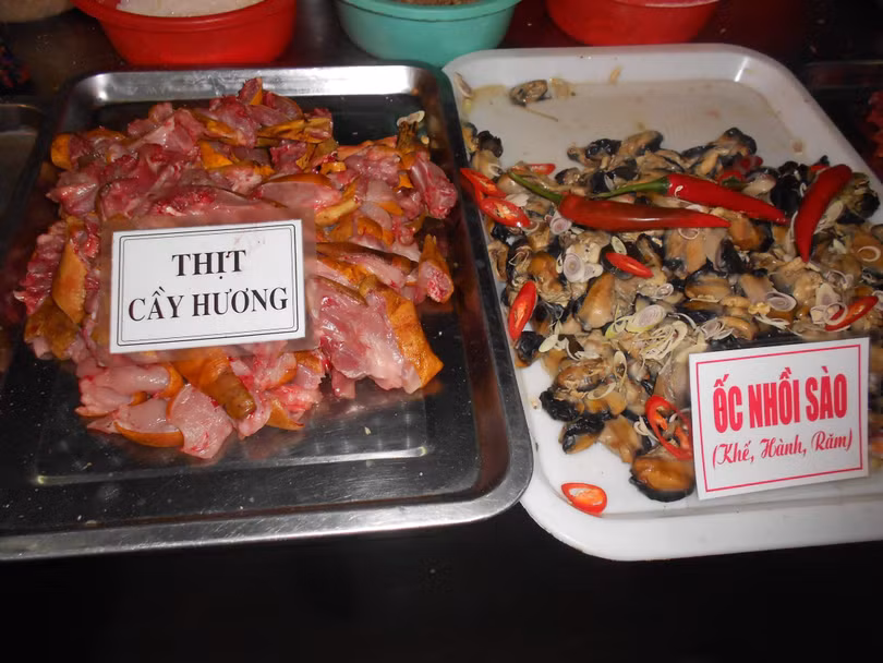 Nhà hàng, quán ăn kinh doanh động vật hoang dã là khu vực có nguy cơ lây lan dịch bệnh (ảnh: ENV) Nhà hàng, quán ăn kinh doanh động vật hoang dã là khu vực có nguy cơ lây lan dịch bệnh (ảnh: ENV)