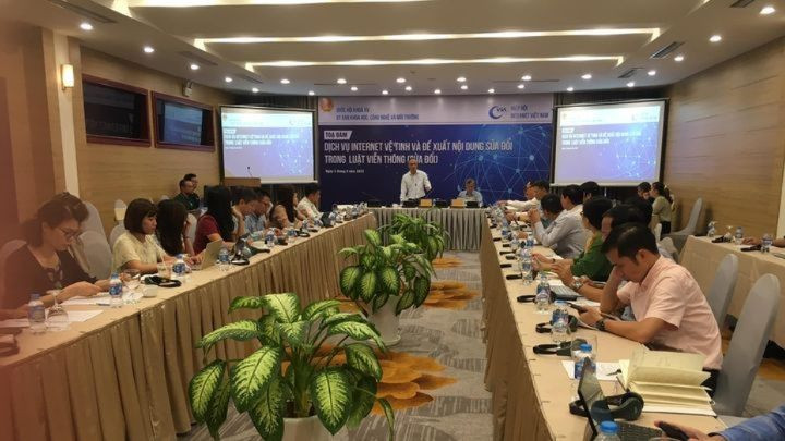 Ông Nguyễn Phương Tuấn - Phó Chủ nhiệm Uỷ ban Khoa học Công nghệ và Môi trường của Quốc hội phát biểu khai mạc