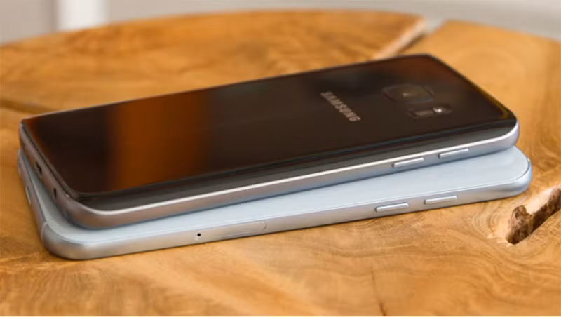 điện thoại giá rẻ đánh bại điện thoại cao cấp ở thời lượng pin