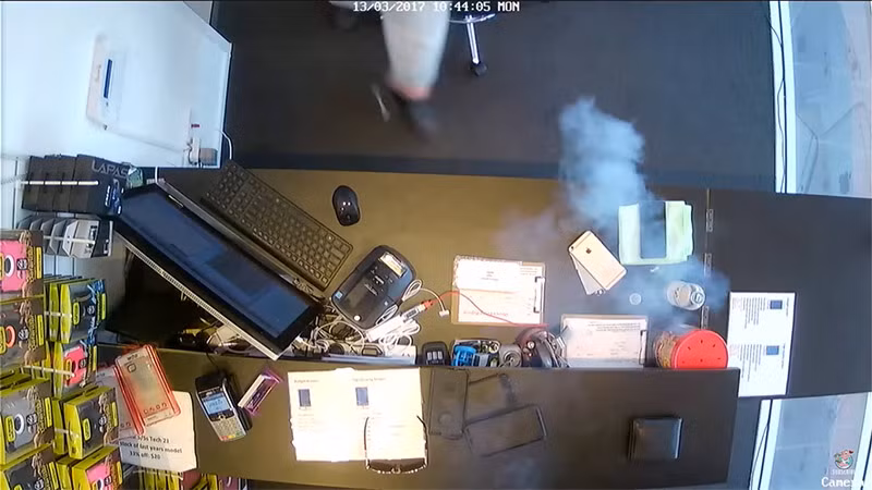 Gần đây xảy ra nhiều vụ cháy nổ điện thoại iPhone