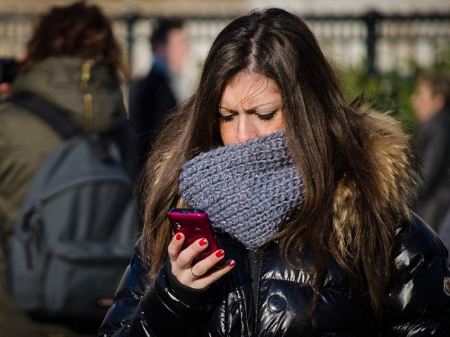 Smartphone ảnh hướng đến não chúng ta như thế nào? ảnh 1