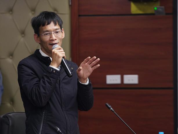 Ông Nguyễn Xuân Cường tai buổi họp báo công bố kế hoạch hoạt động của Hội Thể thao Điện tử Giải trí Việt Nam năm 2021.