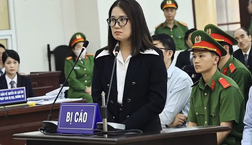 Bị cáo Trịnh Thị Thúy Nga tại phiên tòa: Ảnh: Nguyên Nguyễn