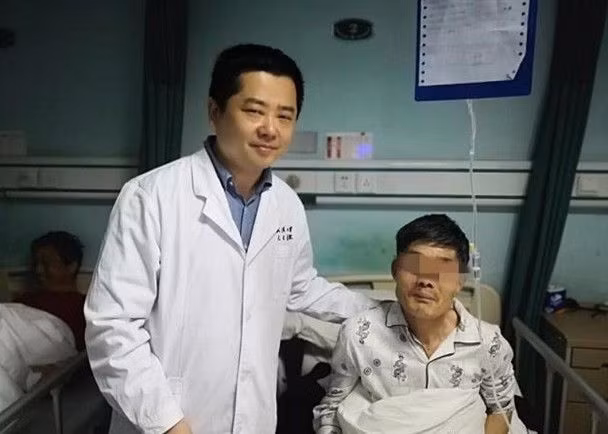 (ảnh Nhật báo Phương Đông)