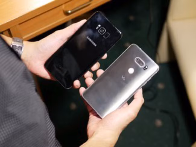 Đại chiến thiết kế Galaxy S8+ và LG V30: Bạn chọn siêu phẩm nào? ảnh 4