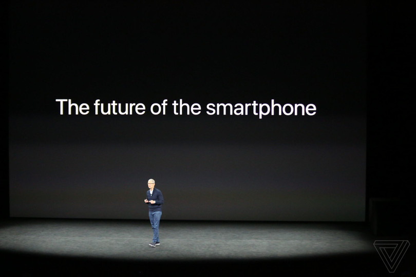 iPhone X giá từ 999 USD, lên kệ vào 3/11 ảnh 32