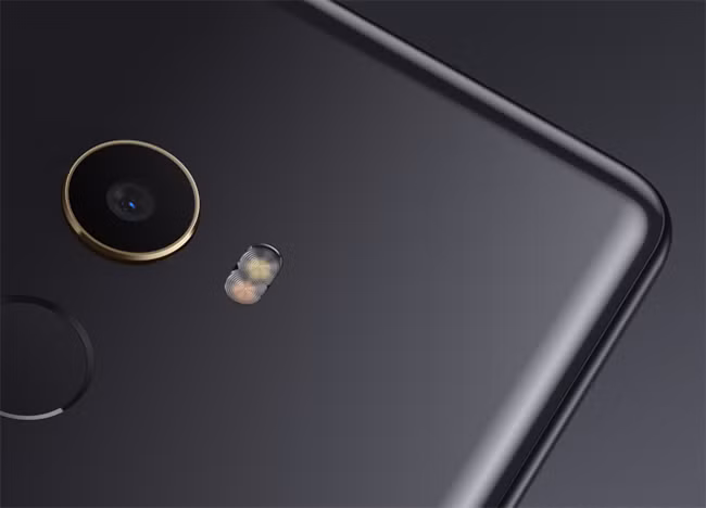 Mi MIX 2 chính thức ra mắt: màn 6 inch, chip 835, hỗ trợ đa mạng ảnh 3