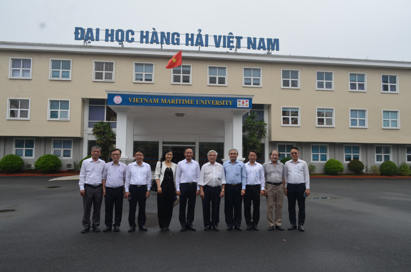 Đoàn công tác của Hội Tự động hóa chụp ảnh lưu niệm với lãnh đạo TP Hải Phòng, lãnh đạo Sở KH&CN Hải Phòng và Đại học Hàng hải (ảnh: Bảo Hà) Đoàn công tác của Hội Tự động hóa chụp ảnh lưu niệm với lãnh đạo TP Hải Phòng, lãnh đạo Sở KH&CN Hải Phòng và Đại học Hàng hải (ảnh: Bảo Hà)