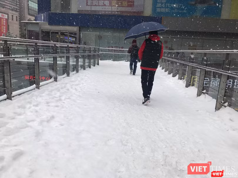 Mới nhất: Tuyết rơi trở lại ngày một dày hơn ở Thường Châu, AFC thông báo không hoãn chung kết ảnh 9