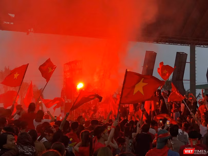 Không khí trận bóng lịch sử của U23 Việt Nam: Chút tiếc nuối phút cuối ảnh 40