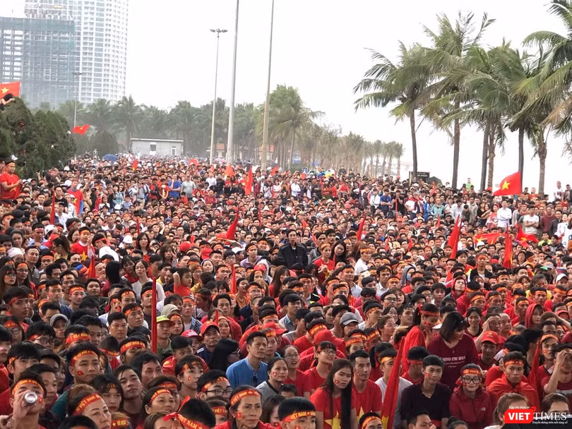 Không khí trận bóng lịch sử của U23 Việt Nam: Chút tiếc nuối phút cuối ảnh 38