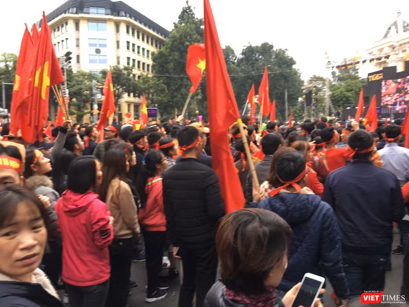 Không khí trận bóng lịch sử của U23 Việt Nam: Chút tiếc nuối phút cuối ảnh 28