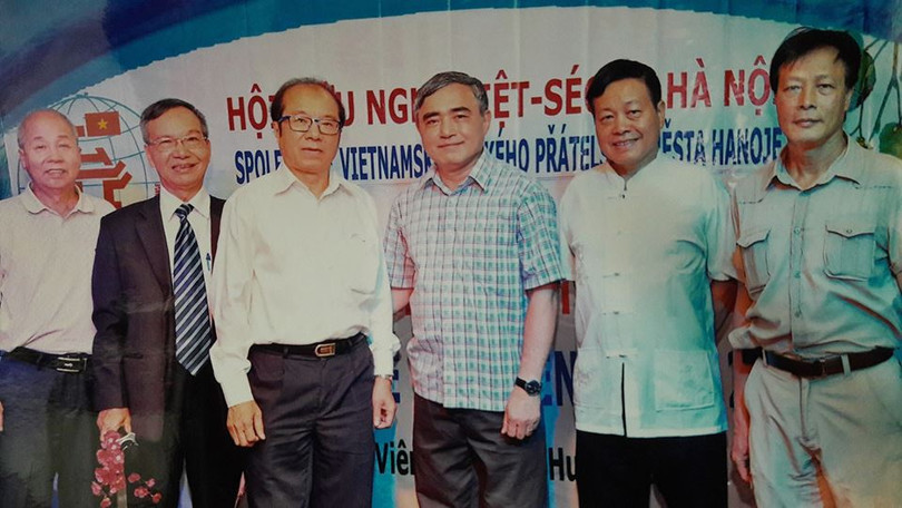 TS Nguyễn Chí Công: Việt Nam nên đi vào nhu cầu về vi điều khiển cho các ngành công nghiệp ảnh 1