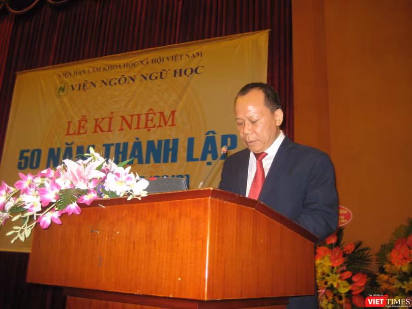 GS TS Nguyễn Văn Hiệp - Viện trưởng Viện Ngôn ngữ học tại lễ kỷ niệm