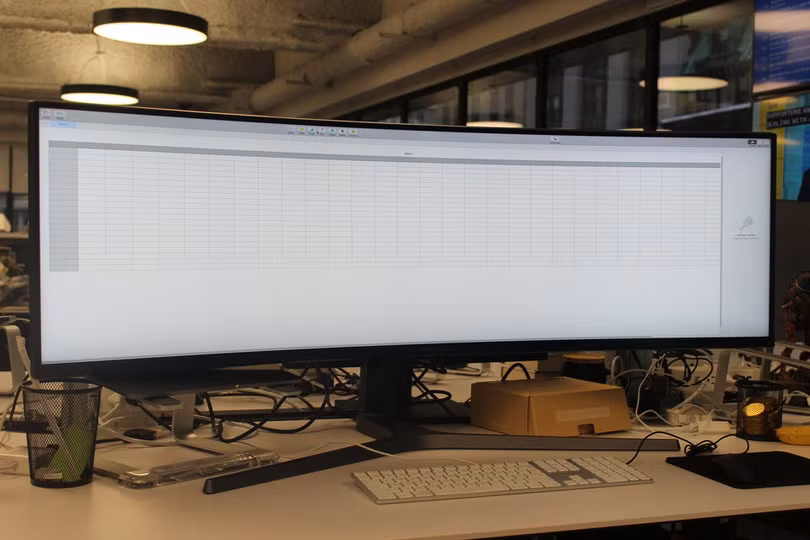 Website, YouTube và các ứng dụng sẽ hiển thị như thế nào trên màn hình siêu rộng này? ảnh 33