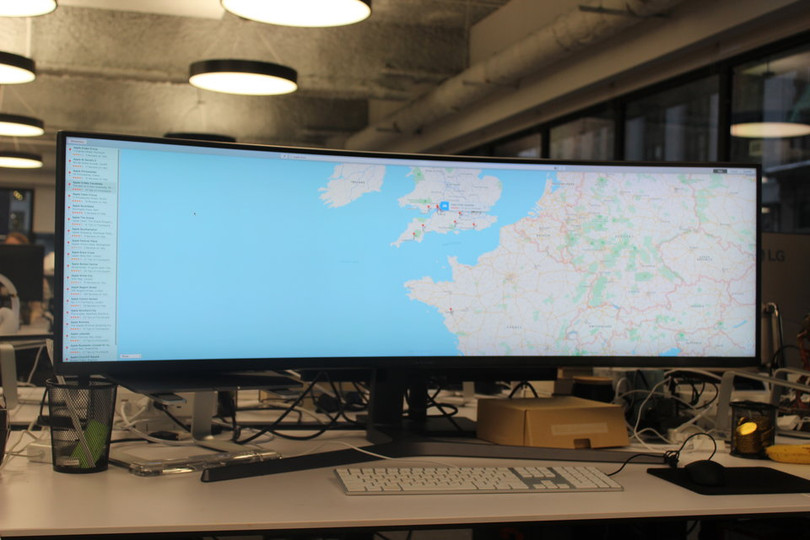 Website, YouTube và các ứng dụng sẽ hiển thị như thế nào trên màn hình siêu rộng này? ảnh 32