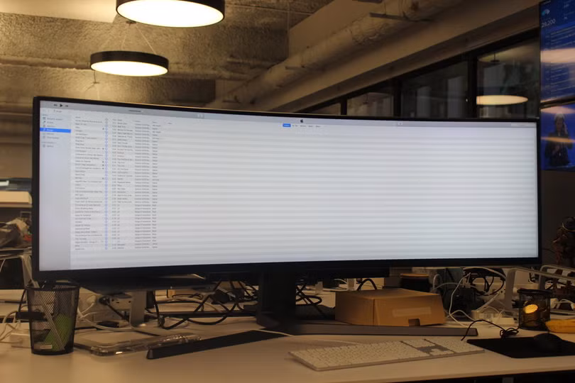 Website, YouTube và các ứng dụng sẽ hiển thị như thế nào trên màn hình siêu rộng này? ảnh 31