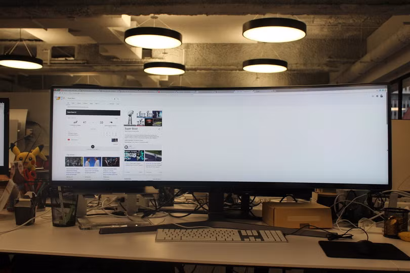 Website, YouTube và các ứng dụng sẽ hiển thị như thế nào trên màn hình siêu rộng này? ảnh 20