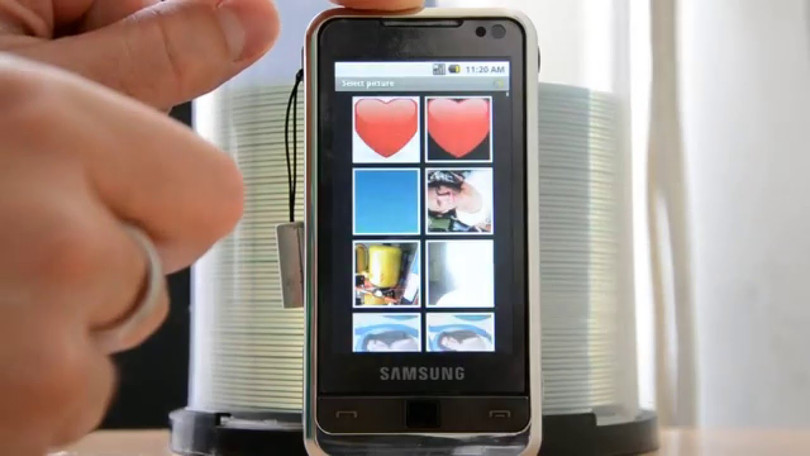 Cùng hoài cổ với 6 mẫu smartphone ra đời cách đây 10 năm ảnh 6