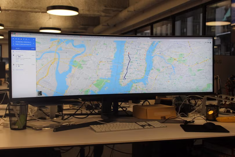 Website, YouTube và các ứng dụng sẽ hiển thị như thế nào trên màn hình siêu rộng này? ảnh 18