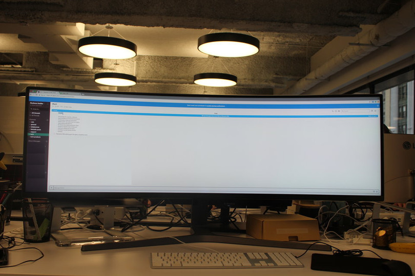 Website, YouTube và các ứng dụng sẽ hiển thị như thế nào trên màn hình siêu rộng này? ảnh 8