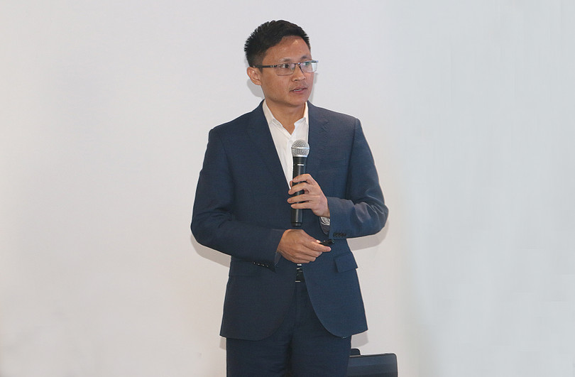 Tiến sĩ Võ Xuân Hoài cho rằng cần có thêm nhiều cơ chế chính sách ưu tiên cũng như nâng cao chất lượng nguồn nhân lực tại khu vực công để thúc đẩy đổi mới sáng tạo Tiến sĩ Võ Xuân Hoài cho rằng cần có thêm nhiều cơ chế chính sách ưu tiên cũng như nâng cao chất lượng nguồn nhân lực tại khu vực công để thúc đẩy đổi mới sáng tạo