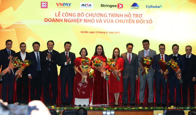 Các đơn vị cung cấp giải pháp công nghệ Make in Vietnam đồng hành cùng chương trình hỗ trợ doanh nghiệp vừa và nhỏ (SMEs) chuyển đổi số.