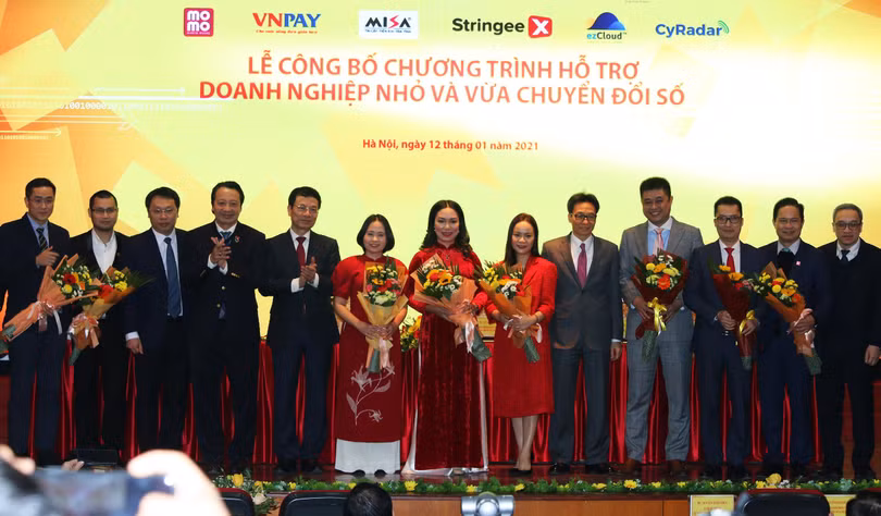 Các đơn vị cung cấp giải pháp công nghệ Make in Vietnam đồng hành cùng chương trình hỗ trợ doanh nghiệp vừa và nhỏ (SMEs) chuyển đổi số.