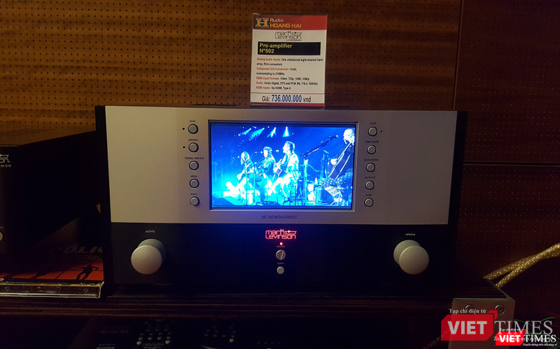 Chiêm ngưỡng những cặp loa tiền tỷ tại Triển lãm nghe nhìn Việt Nam 2017 ảnh 28