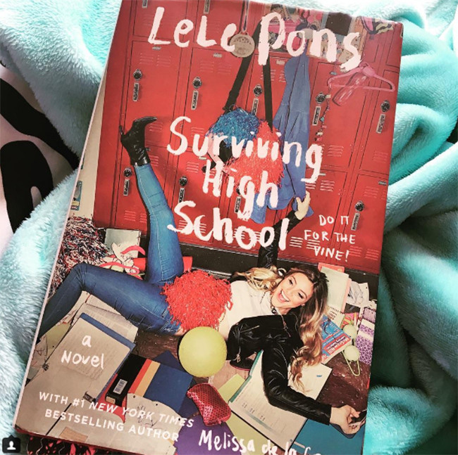 Cuộc sống tuyệt vời của cô gái được nhiều người xem nhất trên Instagram ảnh 11