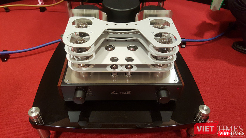 Chiêm ngưỡng những cặp loa tiền tỷ tại Triển lãm nghe nhìn Việt Nam 2017 ảnh 22