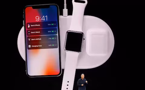 Samsung xin cấp bằng sáng chế cho bộ sạc không dây giống AirPower của Apple ảnh 1