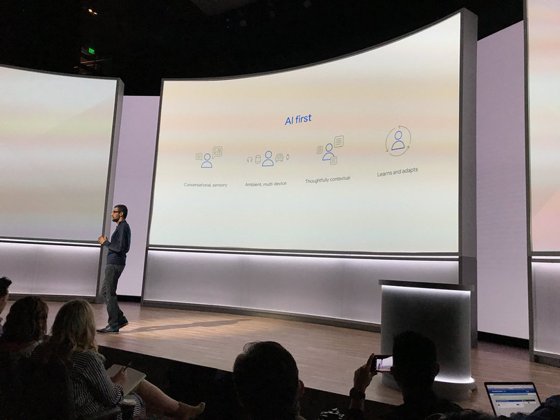 Google Pixel 2 và Pixel 2 XL đã ra mắt: công nghệ camera AR giống iPhone X, giá khởi điểm 649 USD và 849 USD ảnh 38