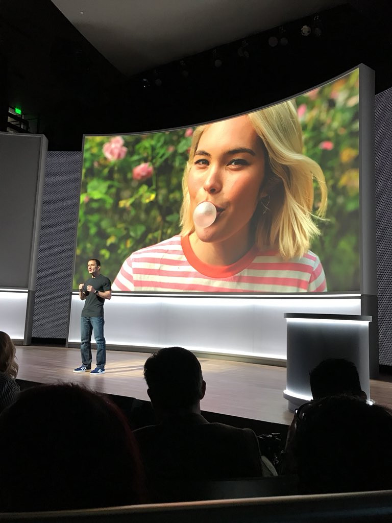 Google Pixel 2 và Pixel 2 XL đã ra mắt: công nghệ camera AR giống iPhone X, giá khởi điểm 649 USD và 849 USD ảnh 11