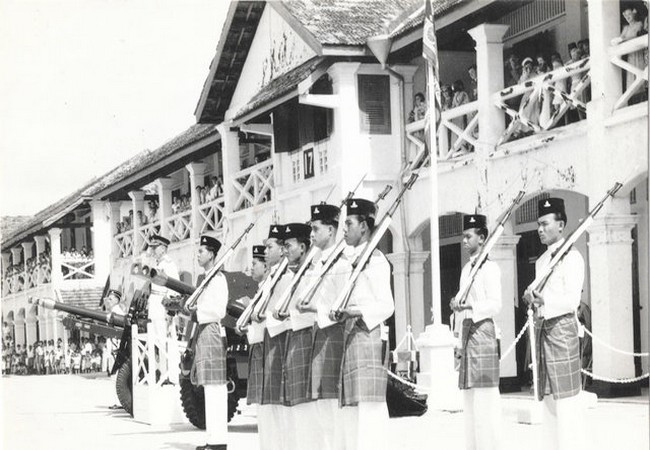 Hòn đảo Blakang Mati, Singapore năm 1956 (Ảnh History SG) Hòn đảo Blakang Mati, Singapore năm 1956 (Ảnh History SG)