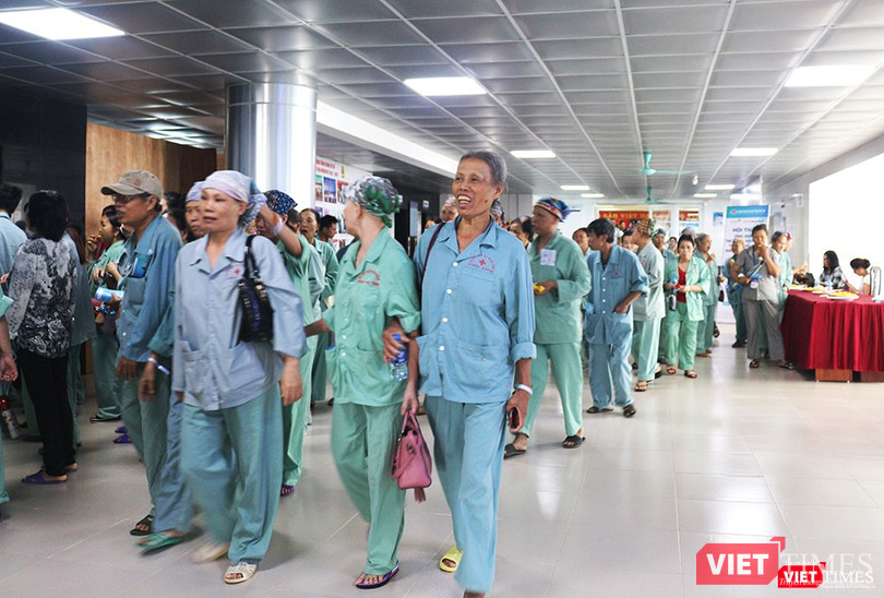 Bệnh nhân điều trị ung thư tại Bệnh viện Đa khoa tỉnh Phú Thọ. Tại đây, các bác sỹ đã sử dụng hệ thống IBM Watson for Oncology - một hệ thống AI hỗ trợ các bác sỹ ra phác đồ điều trị Bệnh nhân điều trị ung thư tại Bệnh viện Đa khoa tỉnh Phú Thọ. Tại đây, các bác sỹ đã sử dụng hệ thống IBM Watson for Oncology - một hệ thống AI hỗ trợ các bác sỹ ra phác đồ điều trị